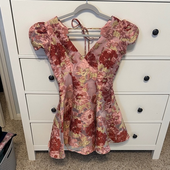 *NWT* Altar’d State “Zayden” Dress size S in dusty rose - Picture 1 of 7